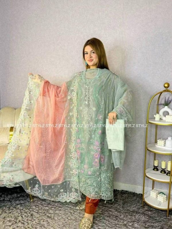 Stylz - Unstitched Three Piece Code# SAH 8006