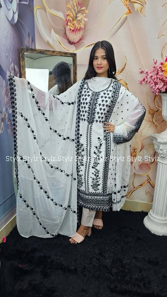Stylz - Unstitched Three Piece Code# SAH 8014